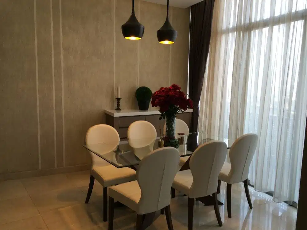 Summit lantai sedang furnished lux