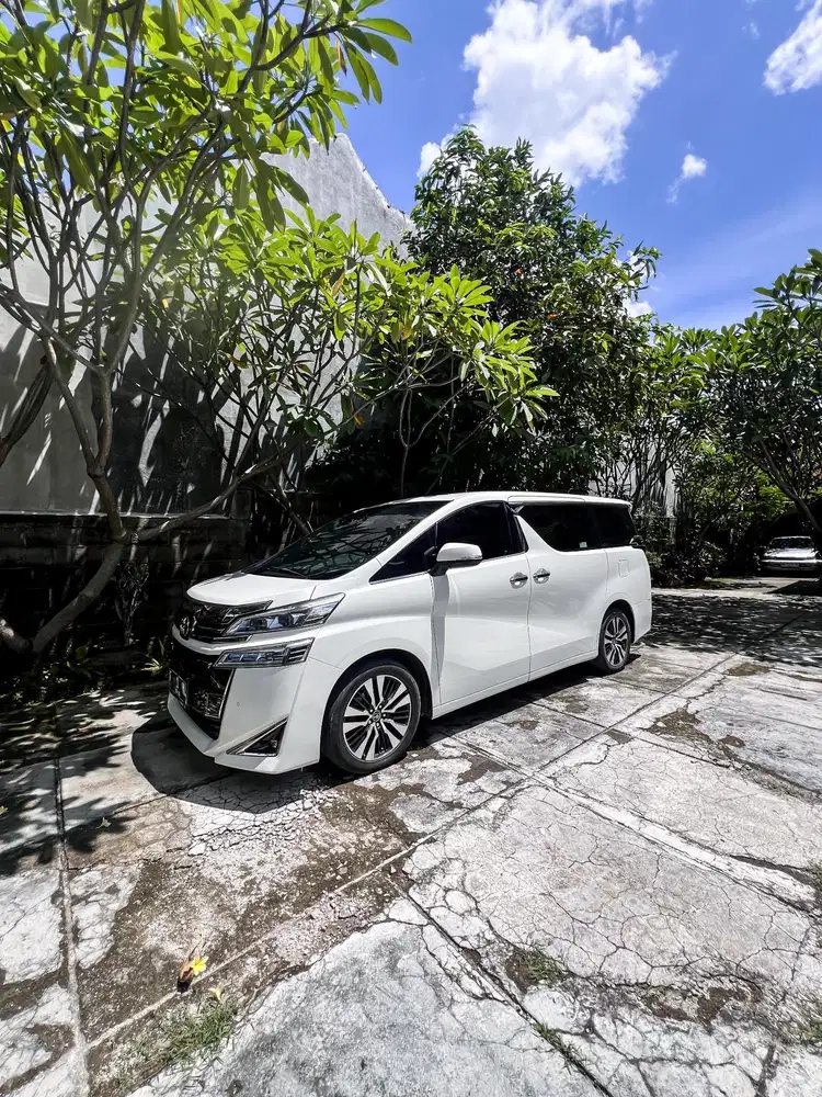 Toyota Vellfire 2018 Bensin