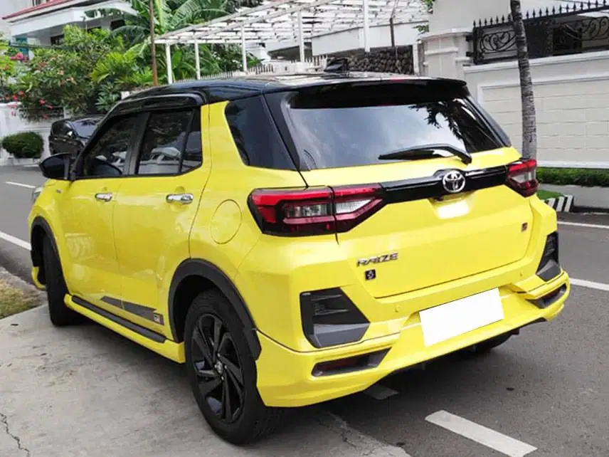 Toyota Raize GR Sport TURBO Two Tone B Genap Pjk10/26 Mulus Otr KREDIT