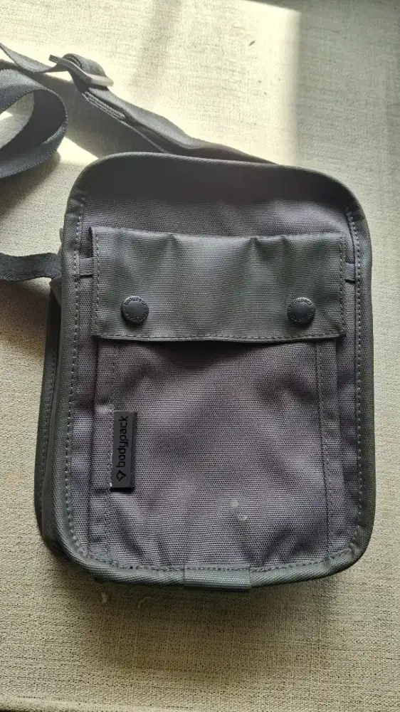 Merk BODYPACK TAS SLEMPANG / TRAVEL POUCH /TAS DOMPET HP