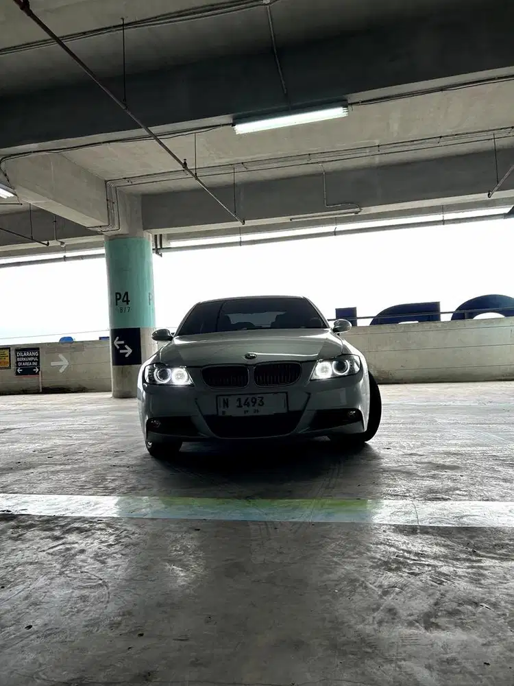 BMW E90 320i M Sport