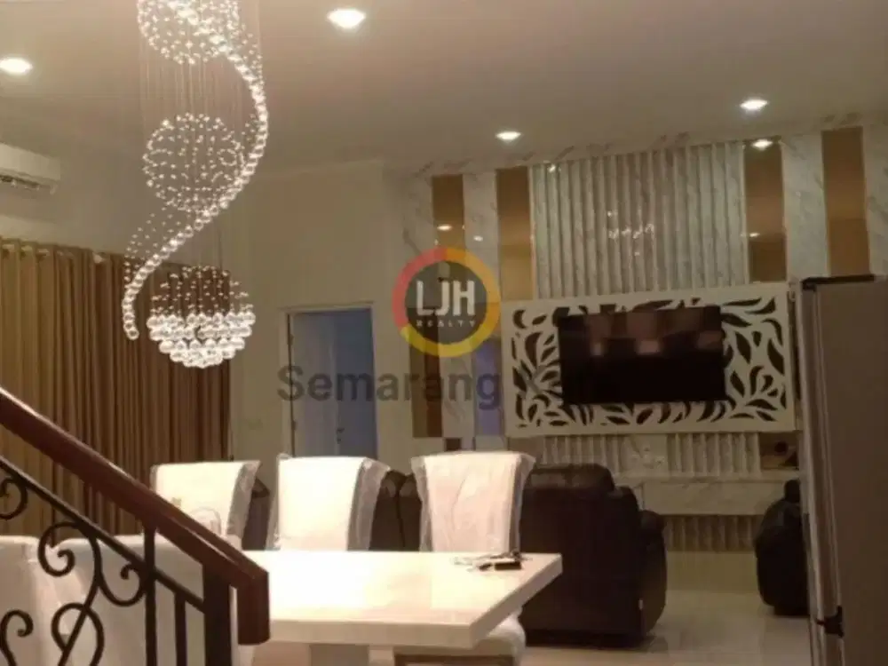 Rumah Mewah di Daerah Seteran