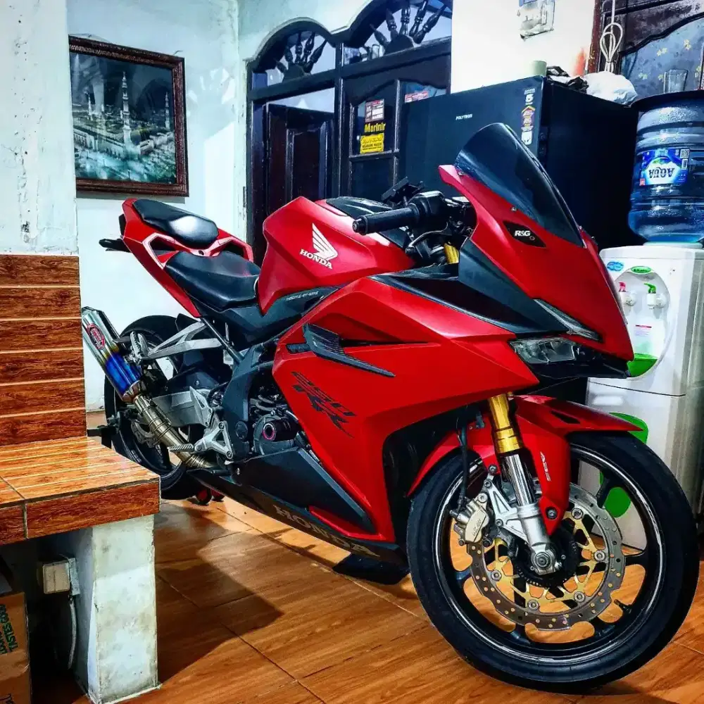 CBR 250 SUPER FREEEESSSSS KINCLONG