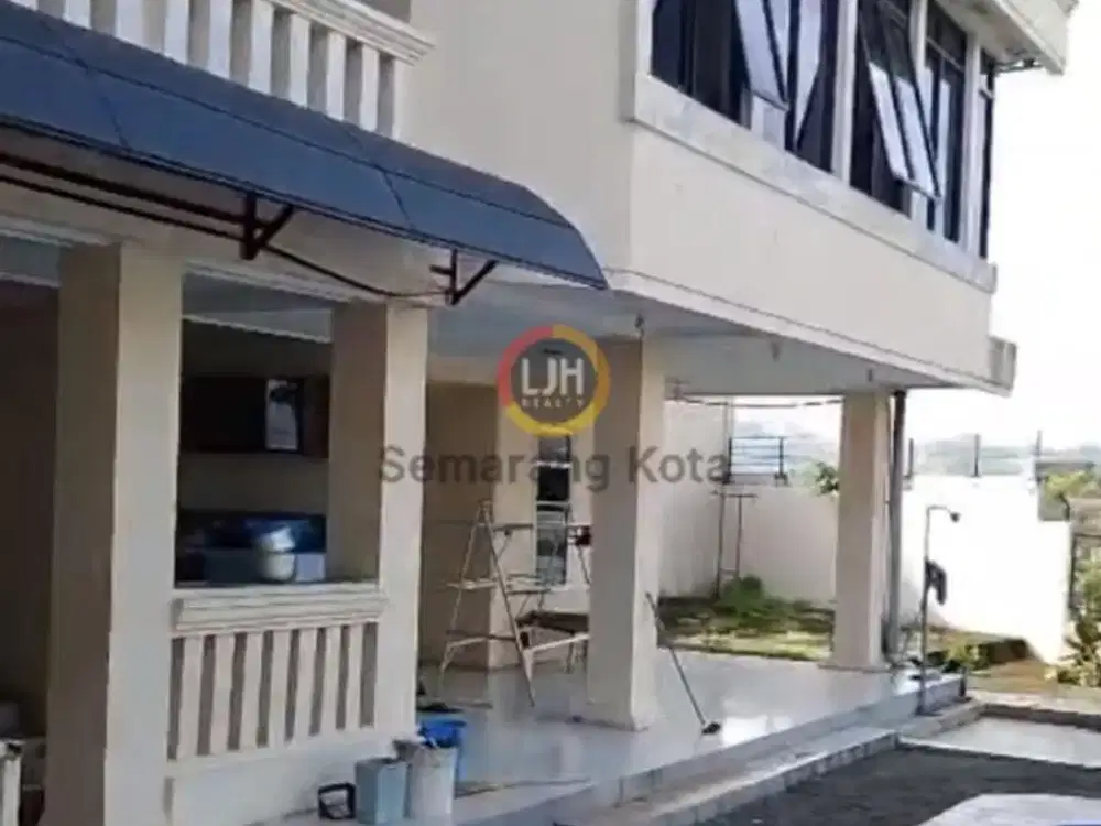 Rumah mewah di daerah Manyaran