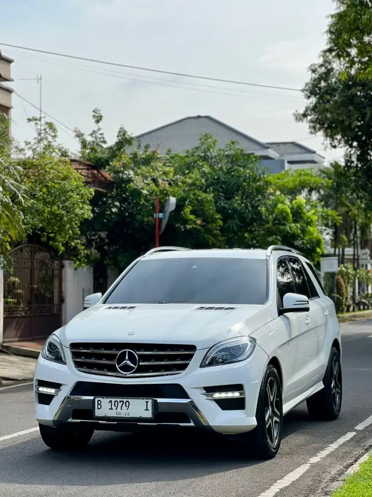 Mercedez Benz ML400 2015 Bensin