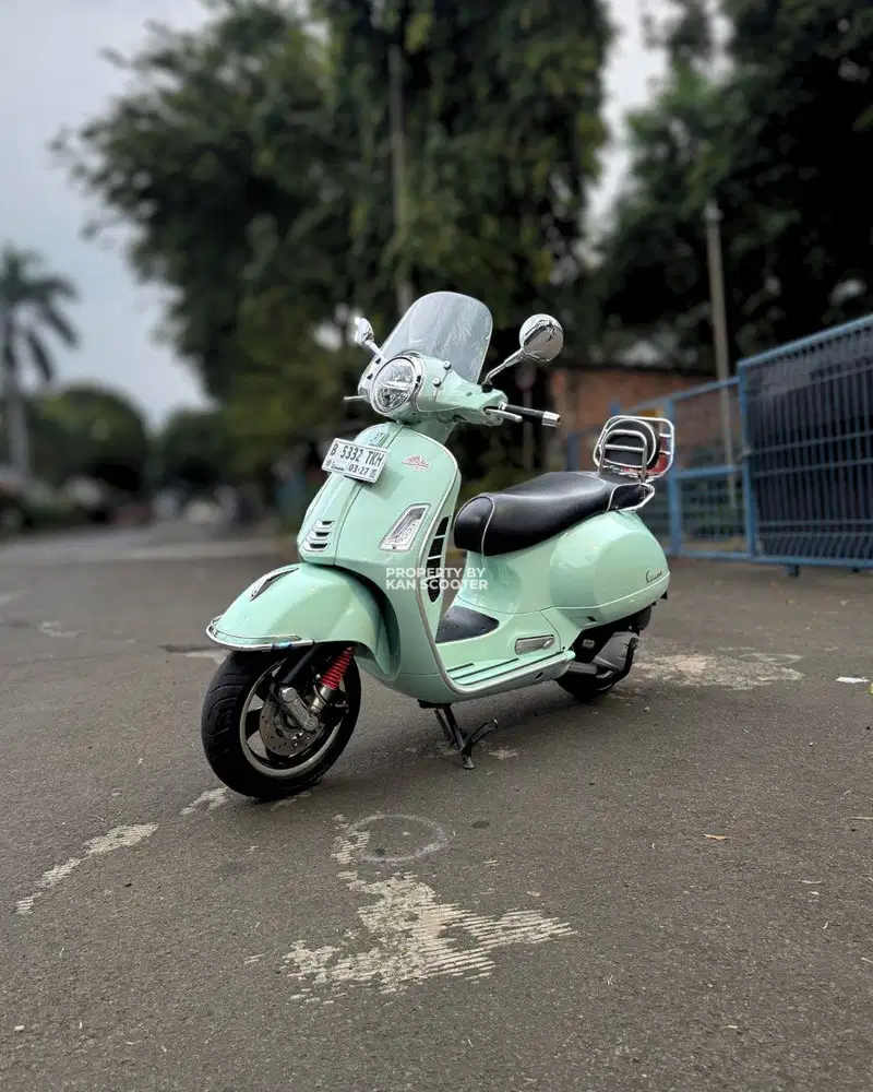 VESPA GTS 150 IGET ABS 4V FACELIFT 2022 BERGARANSI