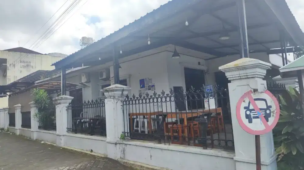 Rumah Usaha/ Kost & RT Semi Furnished Dekat AtmaJaya Babarsari