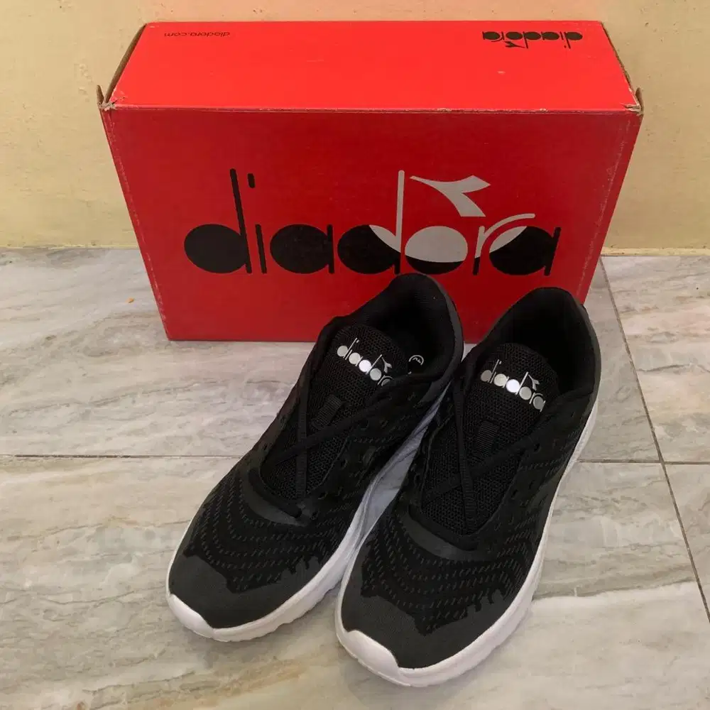 Diadora Conello Black - 40