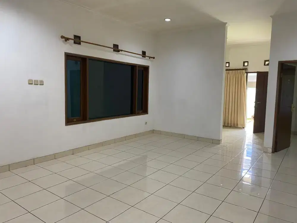 Dijual rumah  Batununggal Jelita