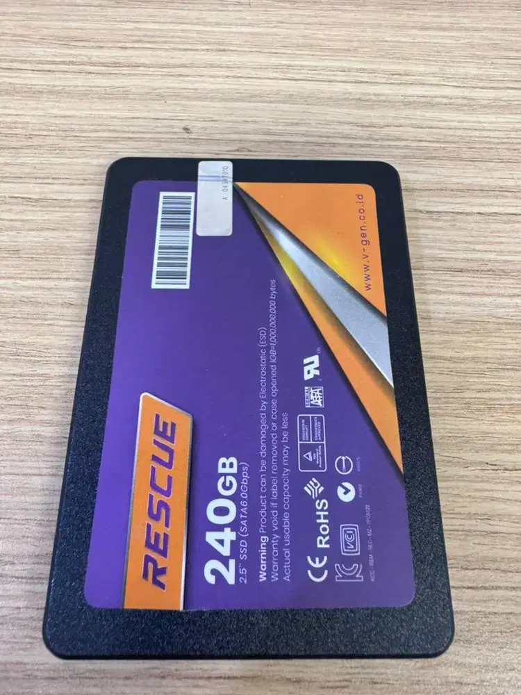 SSD V-GEN RESCUE 240GB BEKAS