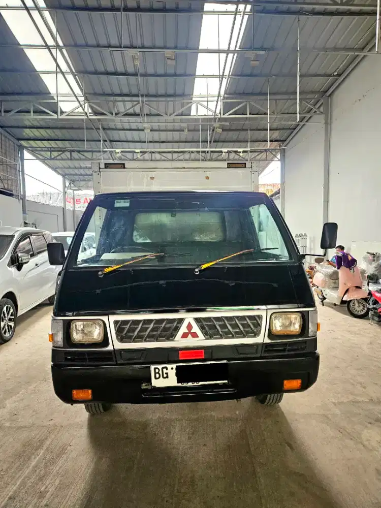 L300 box manual 2010