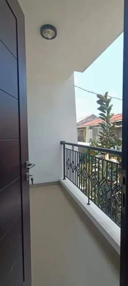 Di jual rumah baru mewah murah 100 meter ketol jatiasih