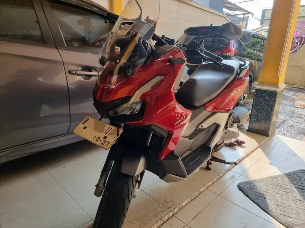 Bismillah, dijual Honda ADV 160 th 2022 CBS