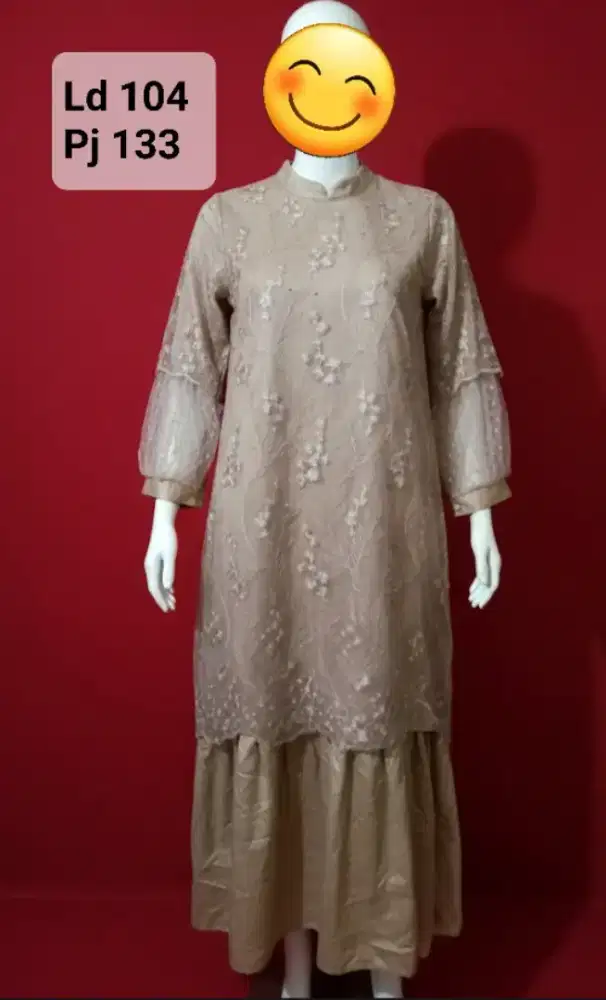 Longdress Brokat baru dijahit.