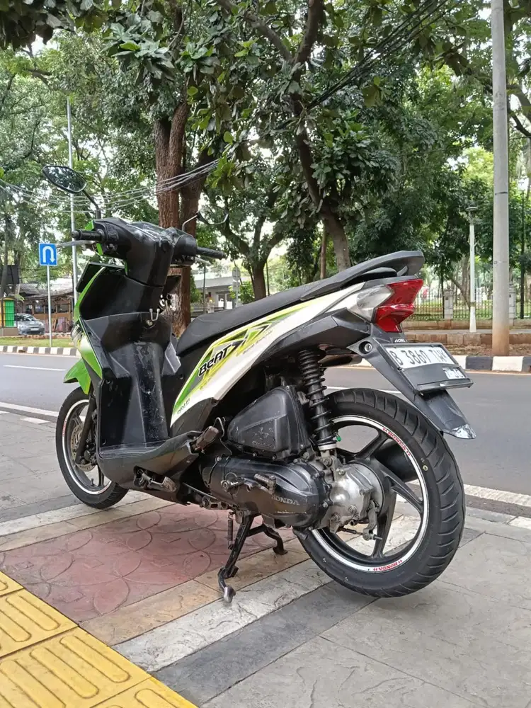 DIJUAL CASH HONDA BEAT CW CBS FI THN 2013 PAJAK IDUP SIAP PAKAI
