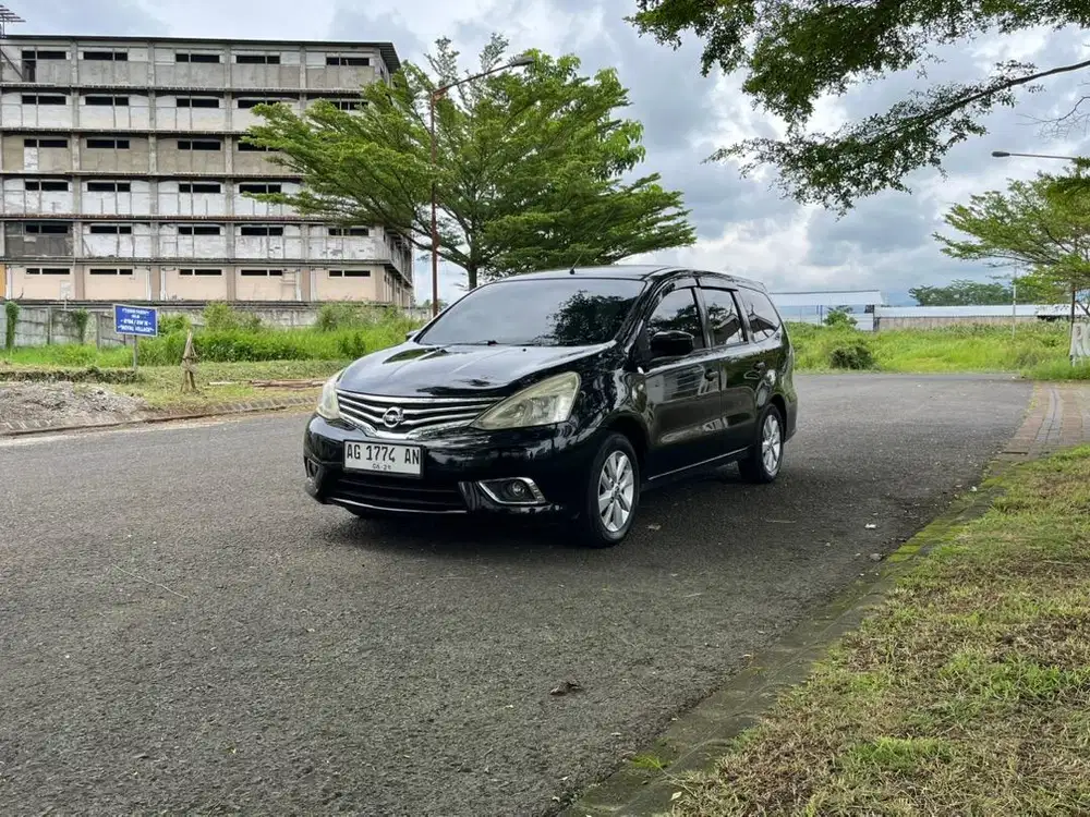 Livina sv 2014 matic