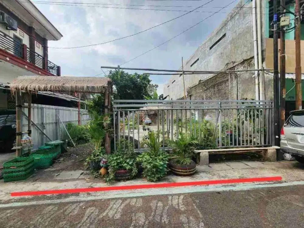 Tanah Pekarangan Dekat Mall Solo Square