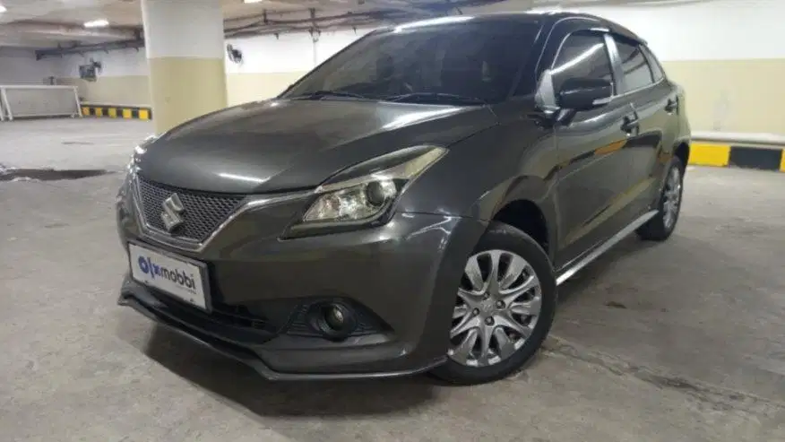 DP Rendah  6JT - Suzuki Baleno 1.4 Bensin-MT 2018 Abu