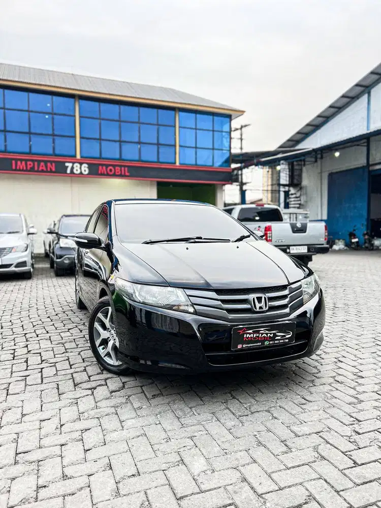 Honda City E Automatic Hitam 2009  civic fd city brio agya