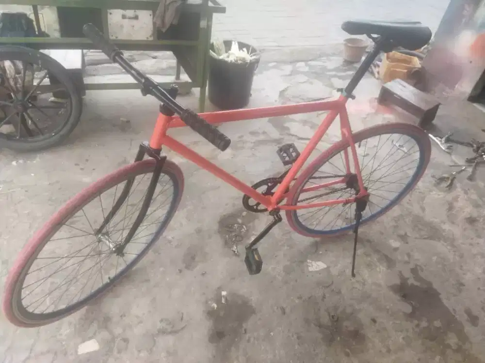 Sepeda piksi siap pakai