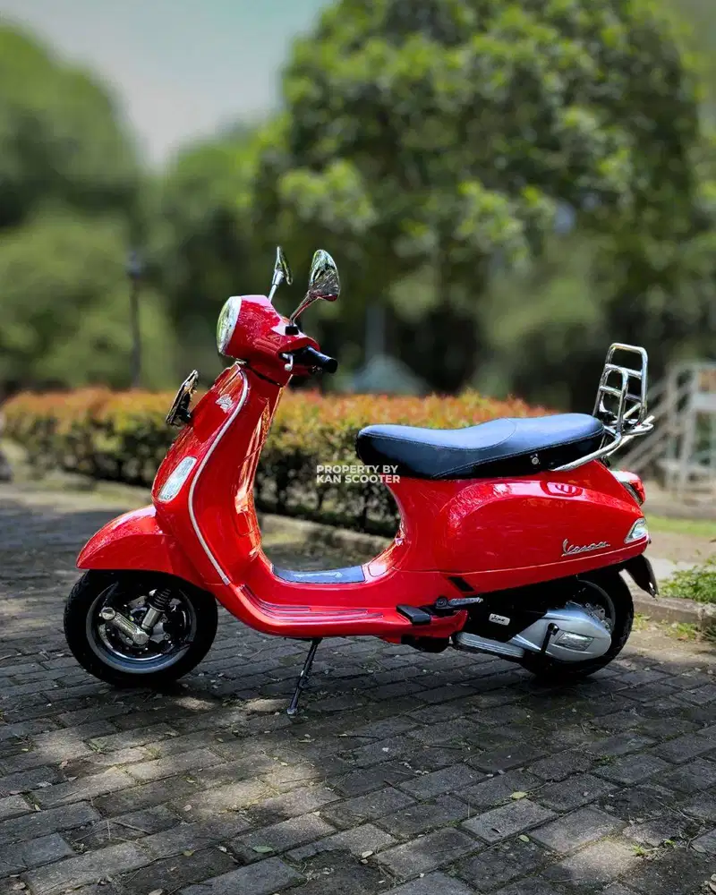 JUAL MURAH VESPA LX 125 iGET FACELIFT 2021 MULUS