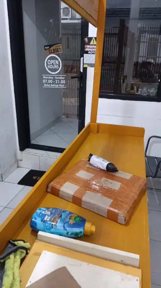 LOWONGAN KERJA KOKI RESTO