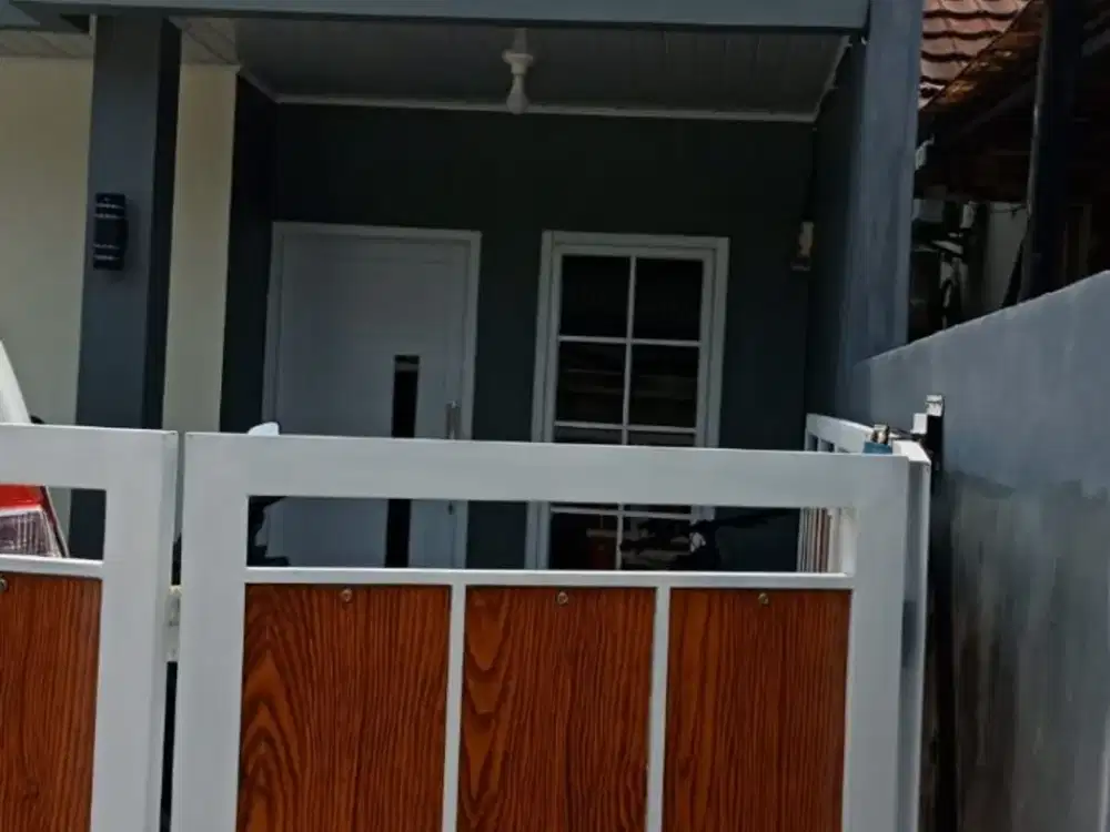 Jual cepat hunian murah strategis Kukusan Beji Depok