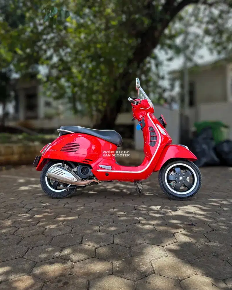 VESPA GTS 150 3V 2014 BERGARANSI