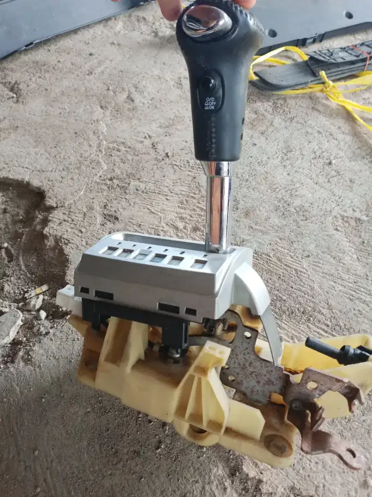 Perseneleng matik nyundai getz