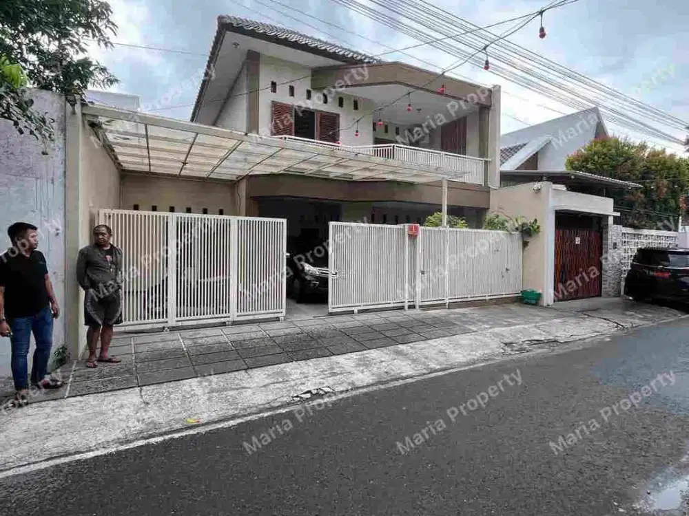 dijual rumah di sumber solo