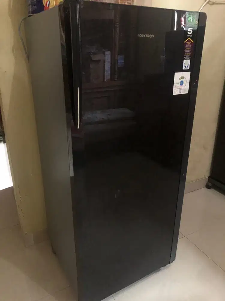 Kulkas polytron