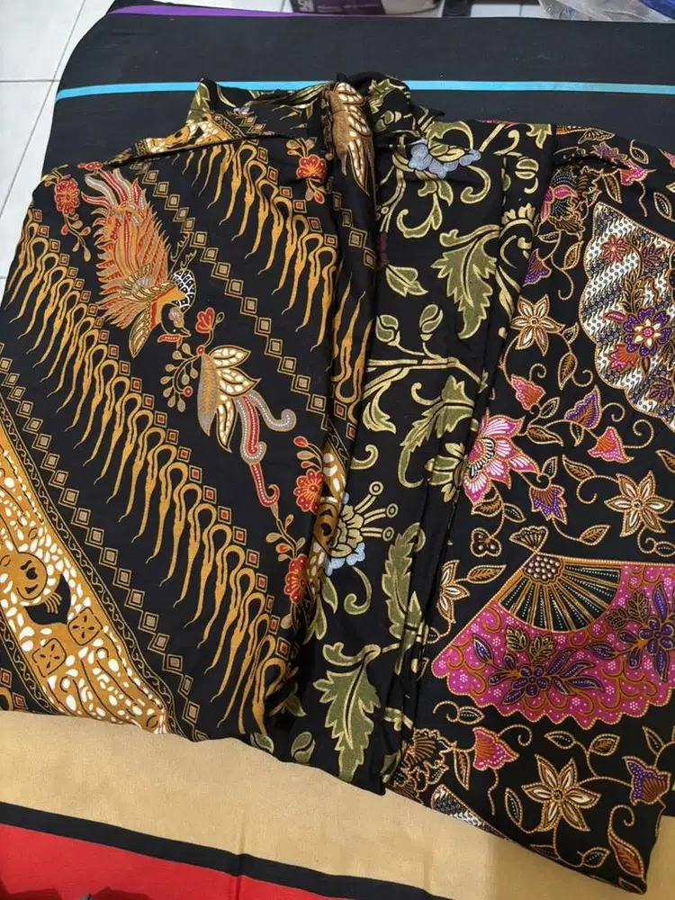 Dijual kemeja batik lengan pendek