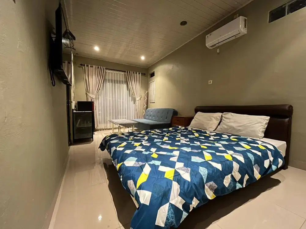 Kost Nyaman Rasa Rumahan AC TV Sofa Kulkas perbatasan Cibinong Depok