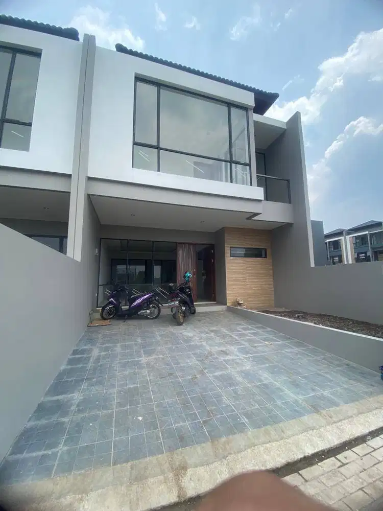 Rumah Dijual Setraduta Bandung Baru Minimalis