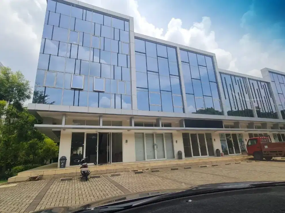 Ruko Disewakan : Ruko Ivy Park Blok A, BSB Semarang