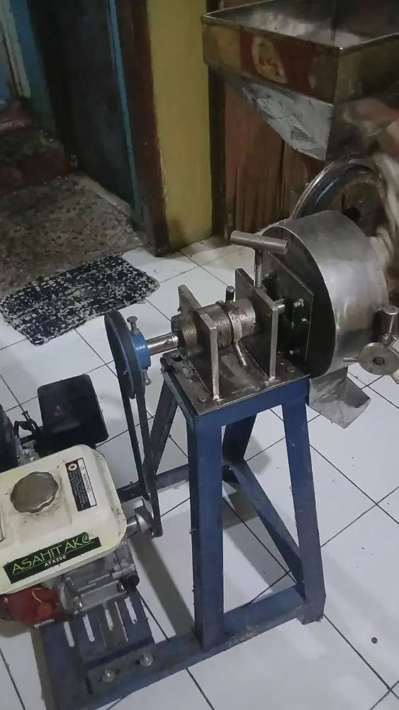 Mesin Gilingan Bumbu Stainless Penggiling Cabe Bawang Jahe Lengkuas