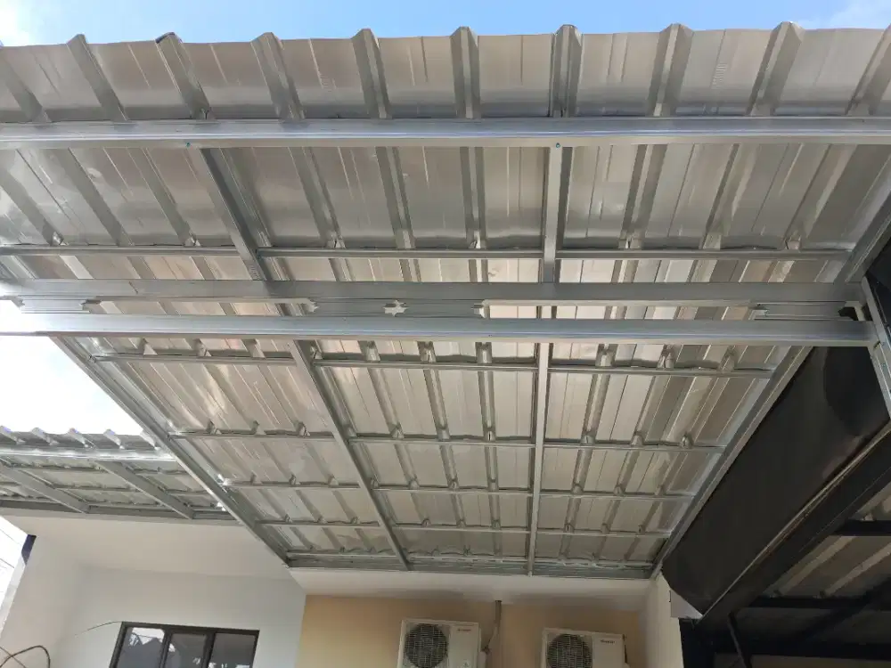 Kanopi baja ringan tanpa cet