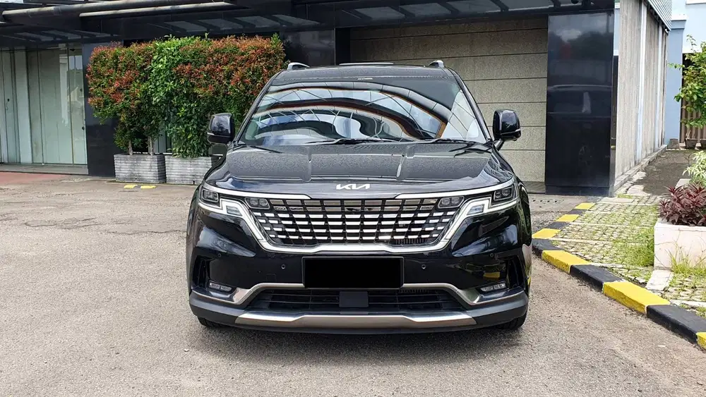 Kia Grand Carnival Premiere 2.2 CRDi Diesel 11 Seater 2022 Like New