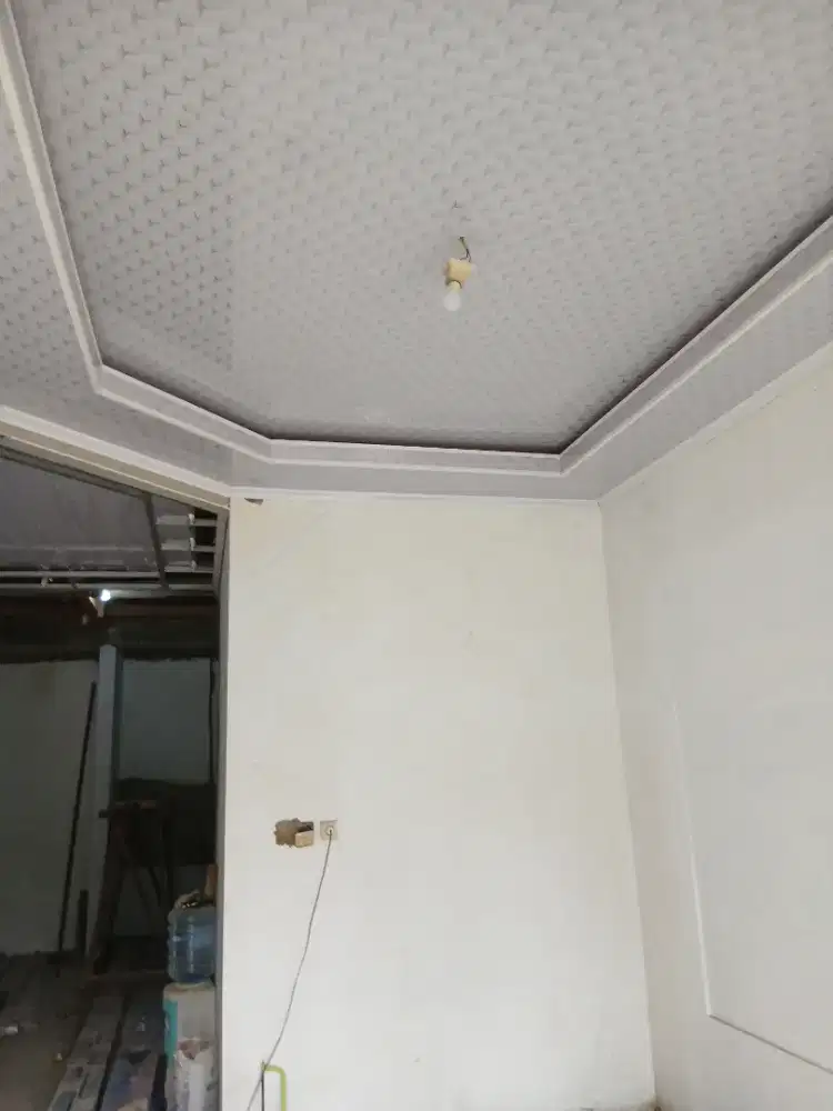 RUMAH  dekat UI kampus Depok