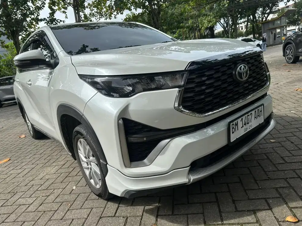 Innova Zenix G 2.0 Matic 2024 km belasan ribu