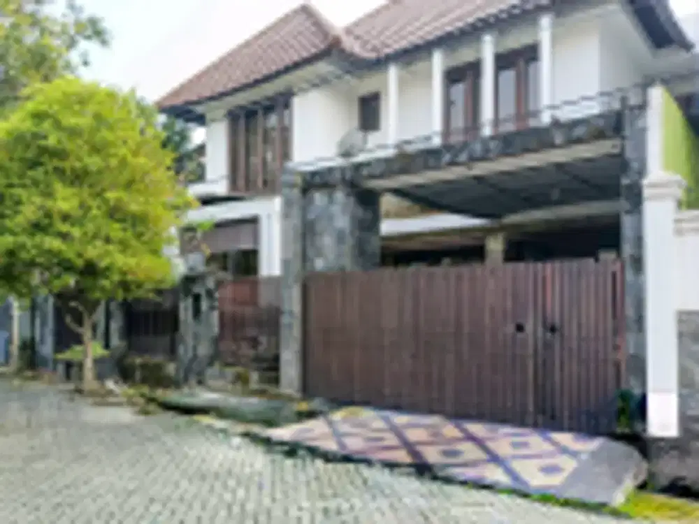 DIJUAL 2 BIDANG TANAH DENGAN TOTAL LUAS 280 M2 BERIKUT BANGUNAN - SURABAYA