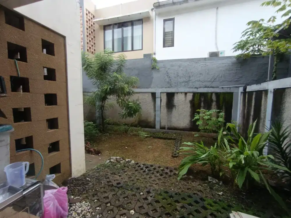 Rumah Modern Minimalis Dlm Cluster di Bintaro Tangsel UT-16892