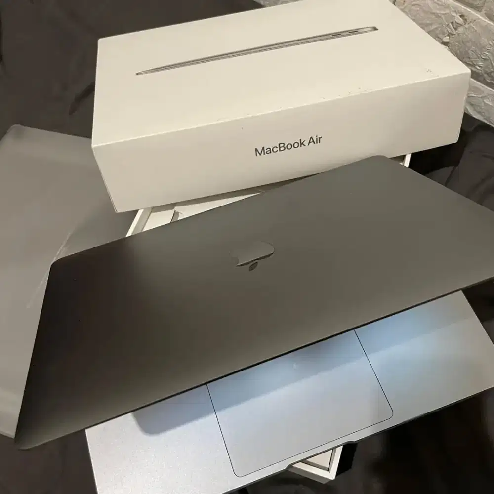 Macbook air m1 2020