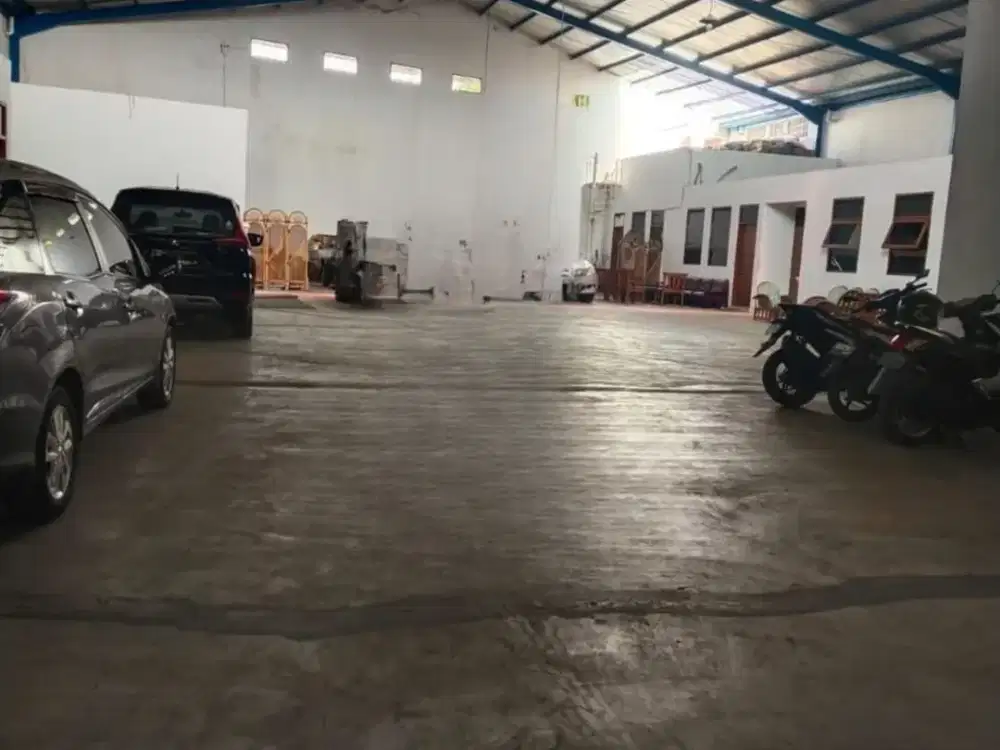 Gudang di Mainroad Kopo Raya