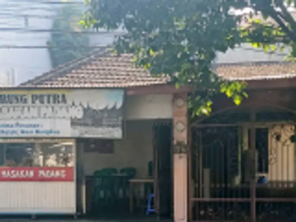 DIJUAL 1 BIDANG TANAH DENGAN TOTAL LUAS 305 M2 BERIKUT BANGUNAN - MALANG