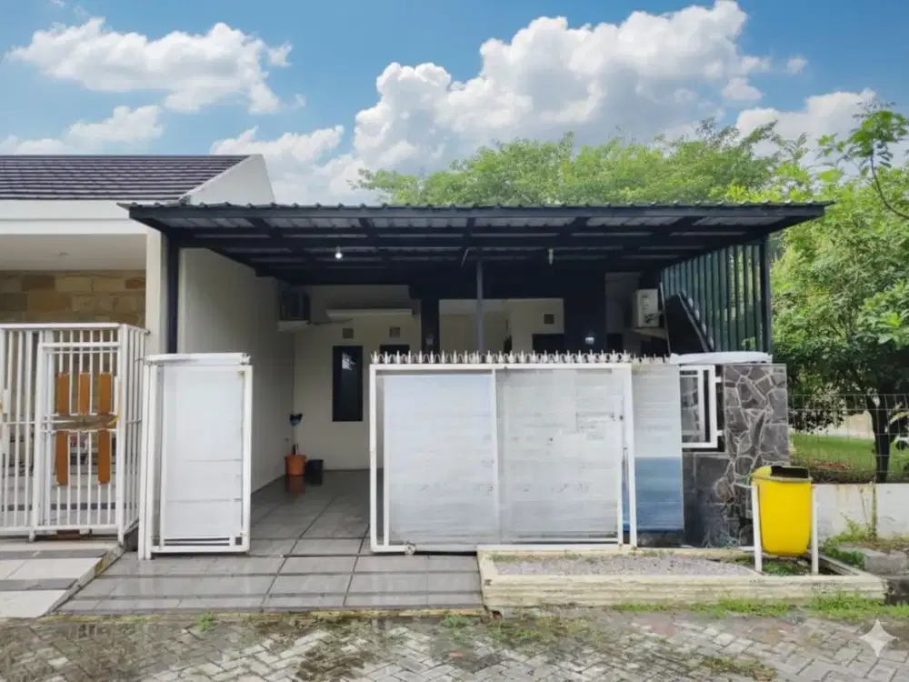Rumah Sukolilo Dian Regency  Siap Huni Carport