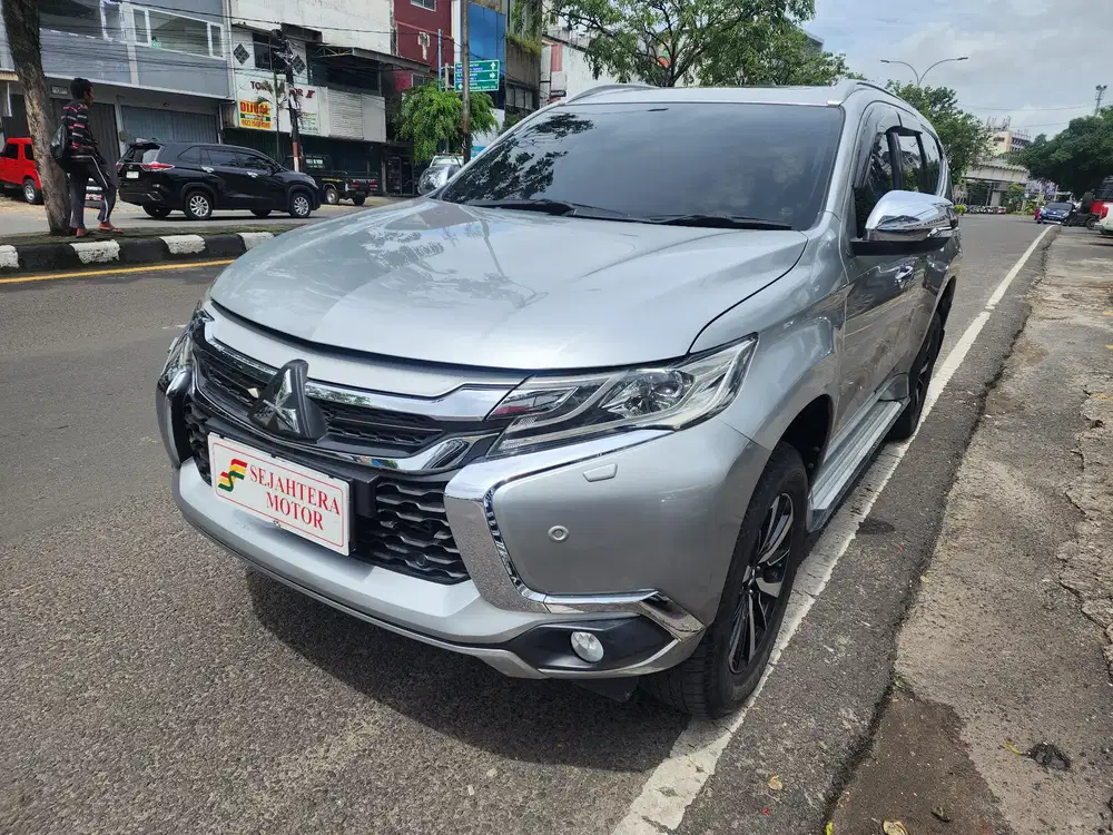 Mitsubishi Pajero Sport Dakar 4x2 AT 2019/2020 KM LOW 70rb.an TGN1