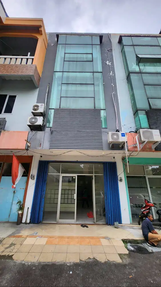 Disewakan Ruko 4 Lantai Jatinegara Jakarta Timur