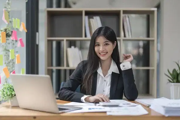 LOKER HEAD ACCOUNTING & FINANCE