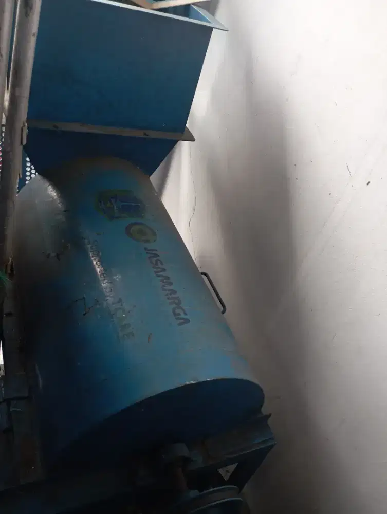 Mesin giling plastik & Tumbuhan